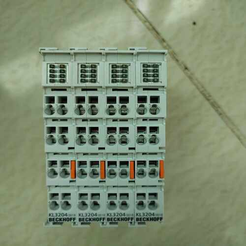 咨询-德国倍福：KL3204-0018，带包装。