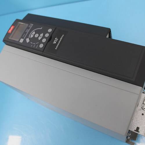 丹佛斯VLT11KW131G9377FC302P11KT5E20H1BN1件免运费
