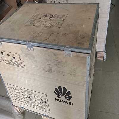 华为S9300X_8 T比特路由交换机  总装机箱现有 多套