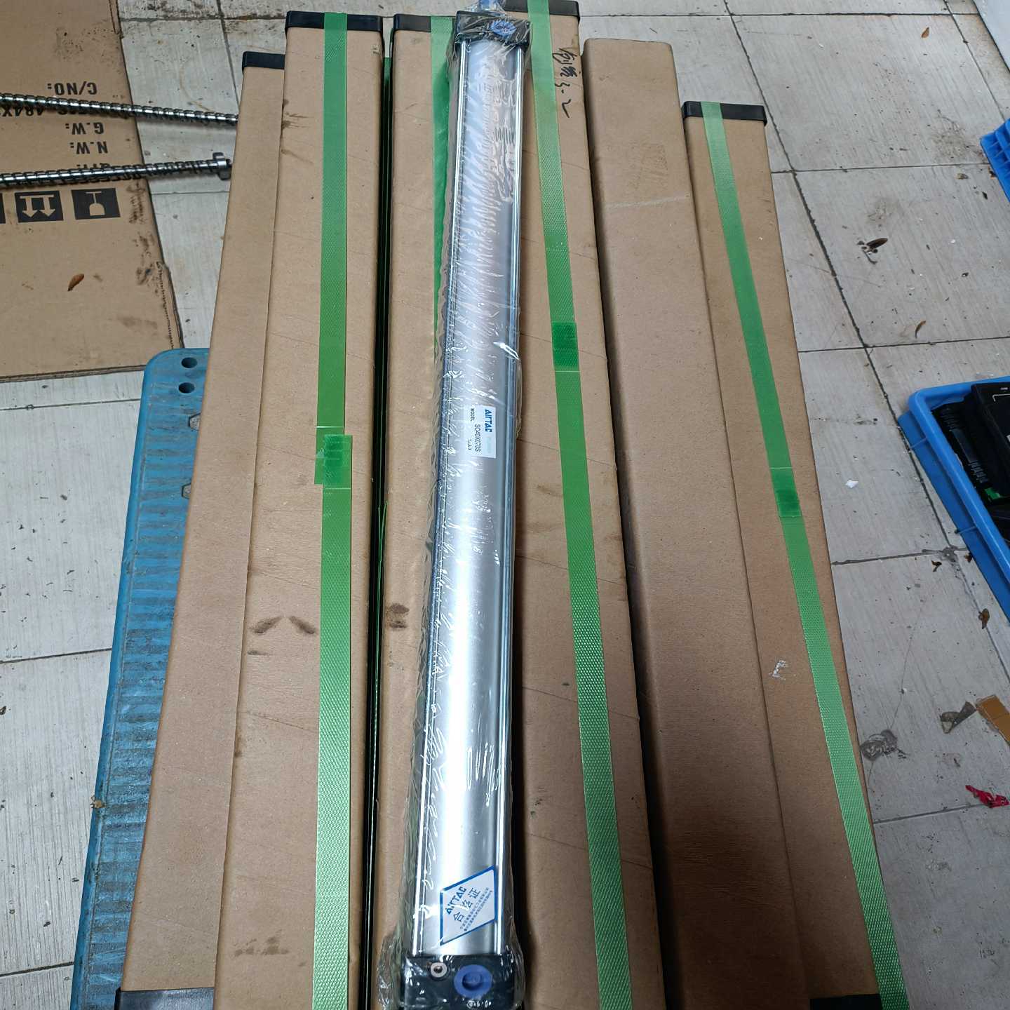 原装正品亚德客气缸:SC40X670S,数量16条,支持打--议价商品