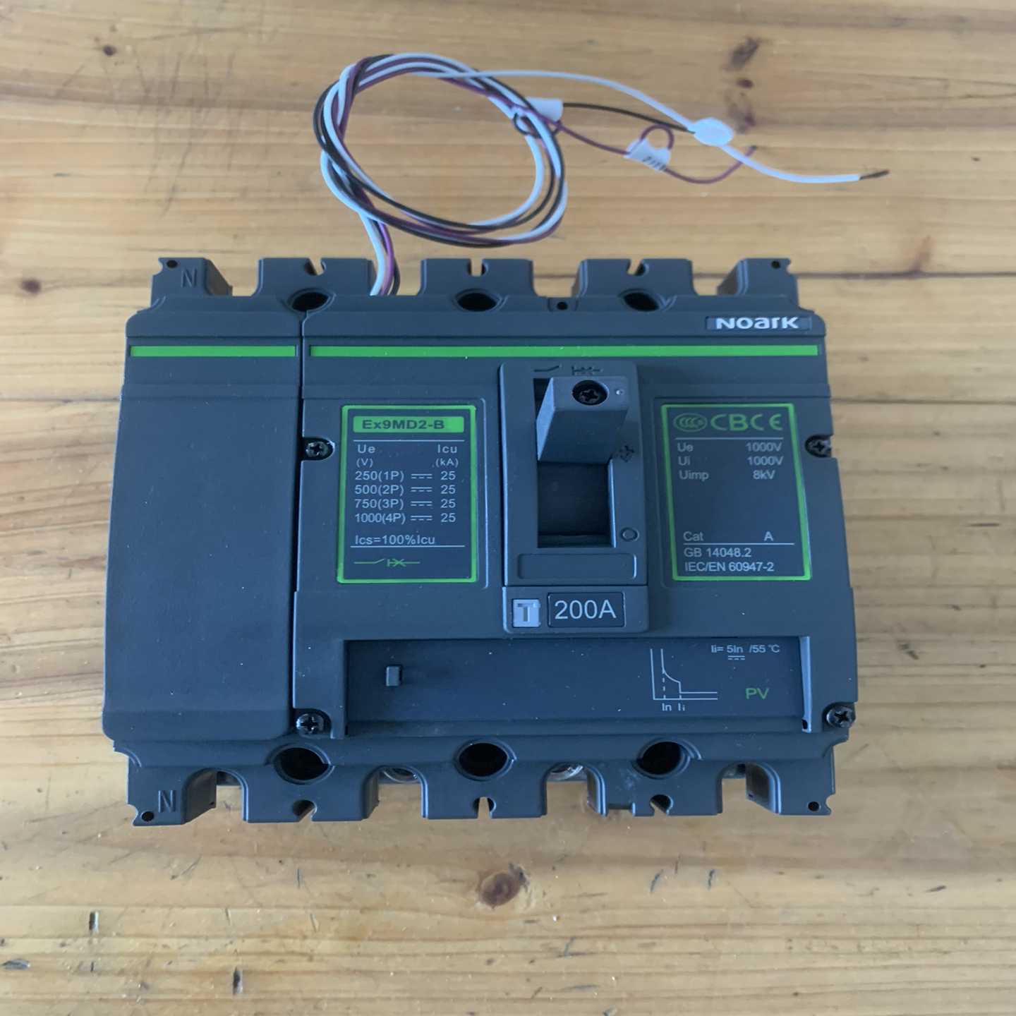 Ex9MD2B-4P4T塑壳断路器4P200A询价