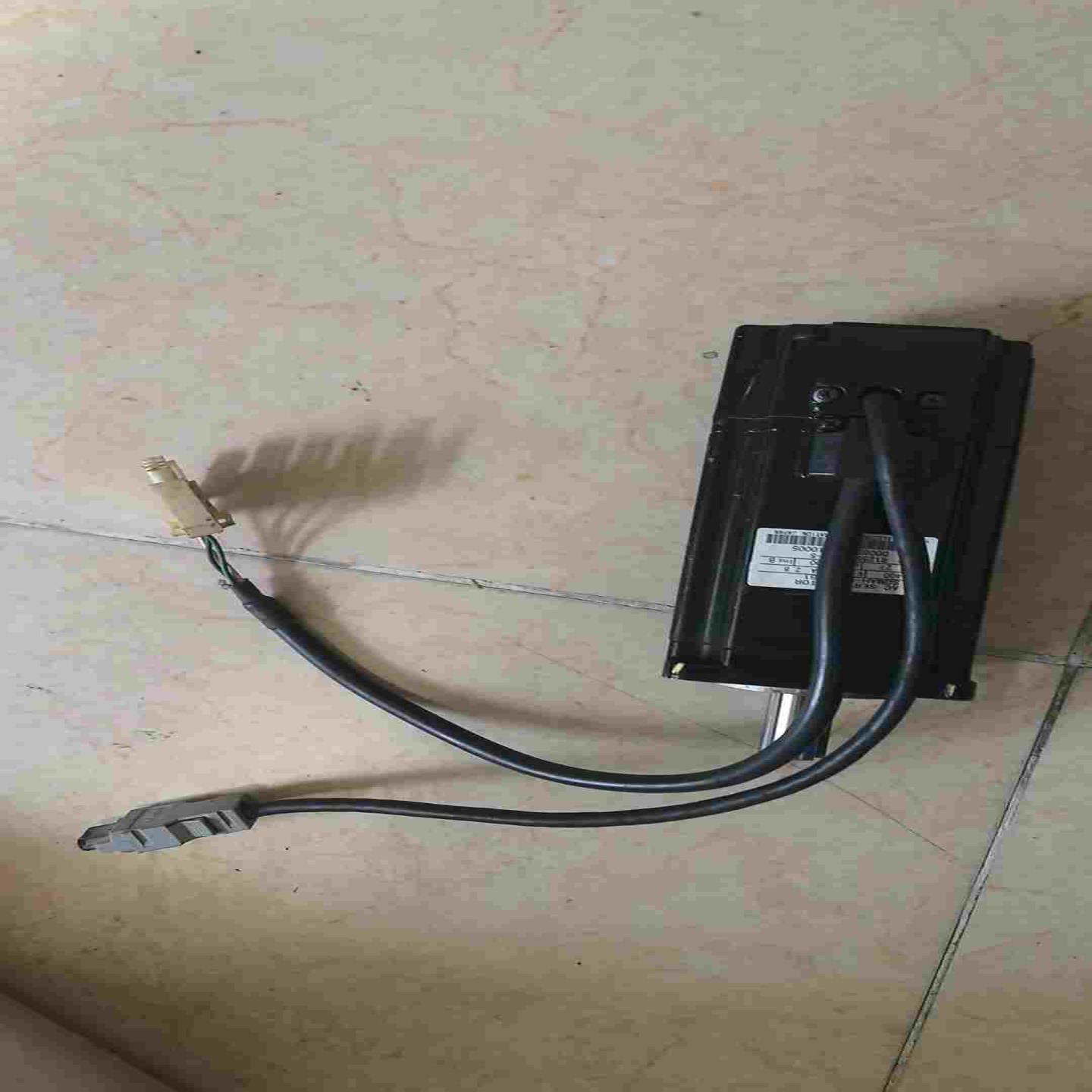 安川电机SGMAH-04AAA61（佳毅工控）