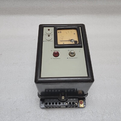 RFTUGFS401VEB收音机和FERNSEHEN840278220V