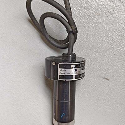 VALCOM压力开关，型号RN-1013hPa-1VAO-5议价