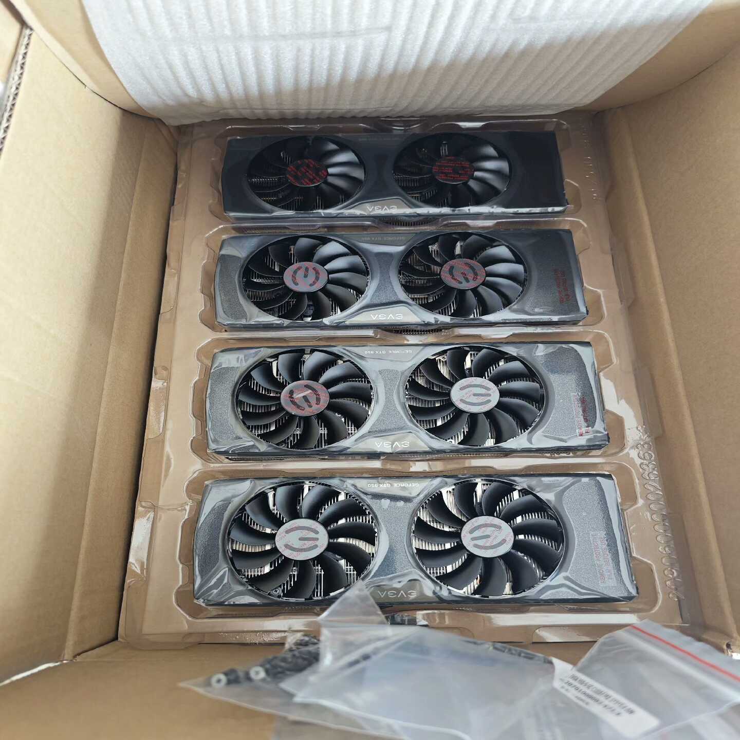议价全新库存EVGA显卡GTX950散热器双风扇版本。。。。如