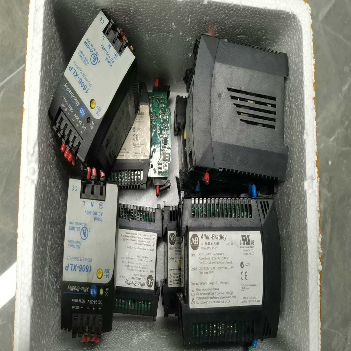 AB电源1606-XLP50E拆机现货，有需要的老板欢迎拍--议价商品