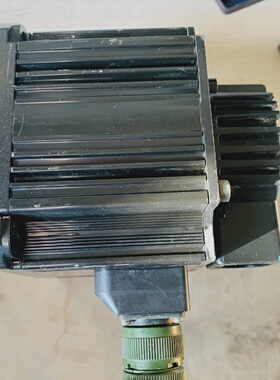 溢价-驱动电机GYG102C5RG2电机1KW