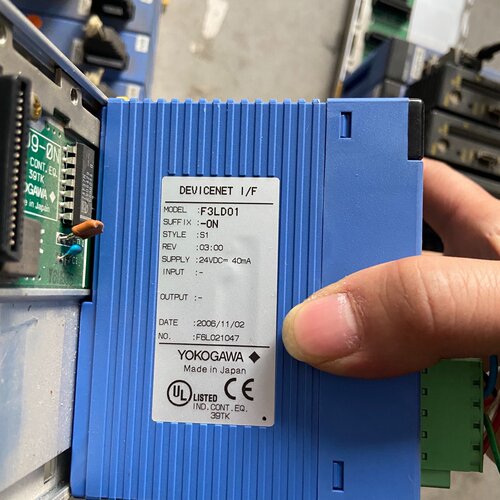 横河PLCF3RP512PL1C11F3LR01-询