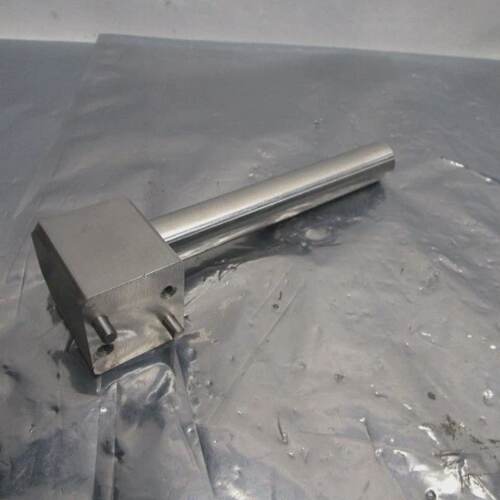 AMAT 004039089 REV P2J.L 199 HINGE SHAFT111168