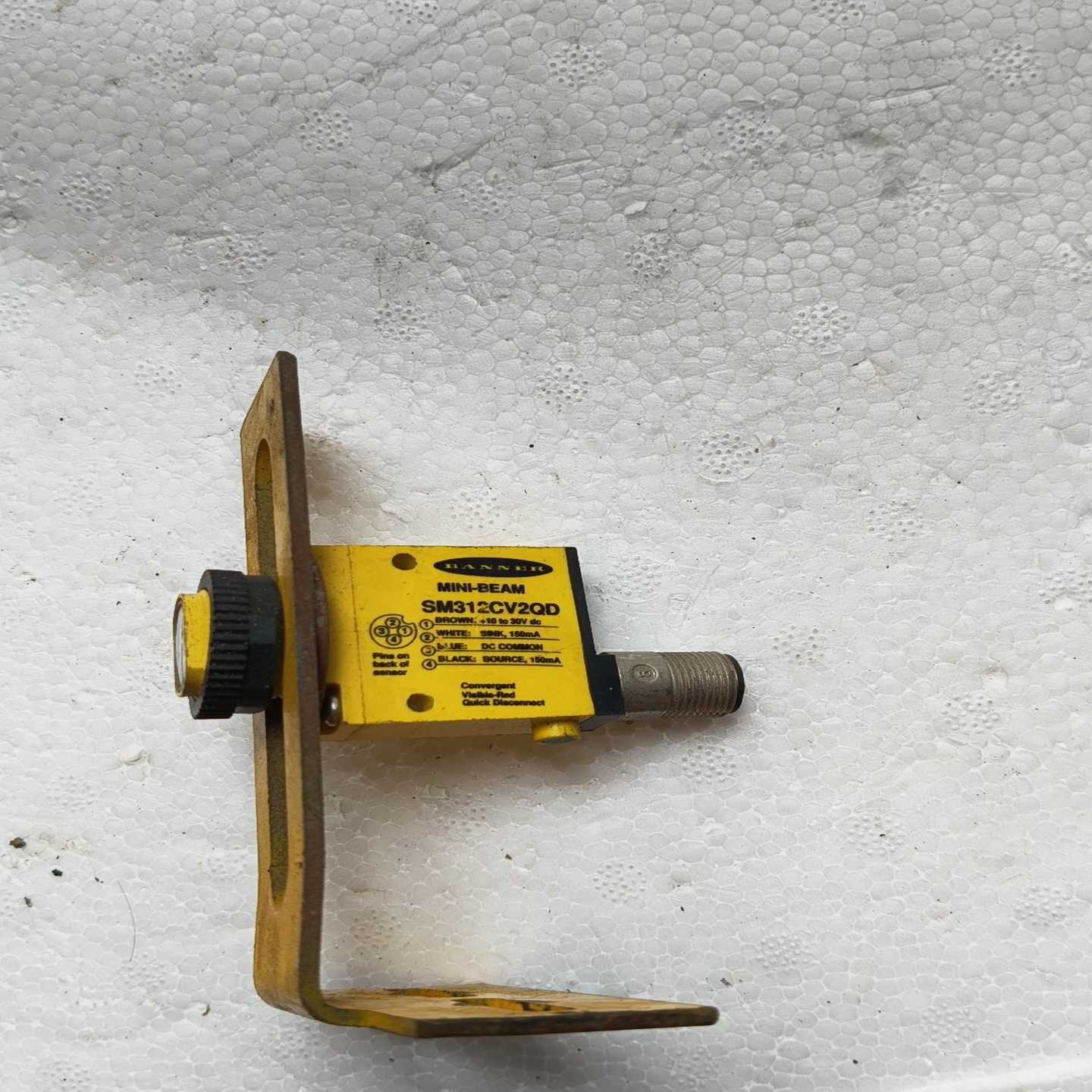 议价~BANNER  邦纳 光电开关  型号SM312C2QD