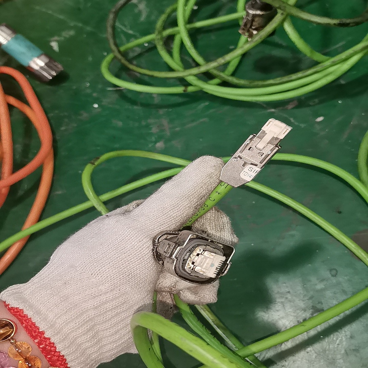 编码器线 200一条拍前询价