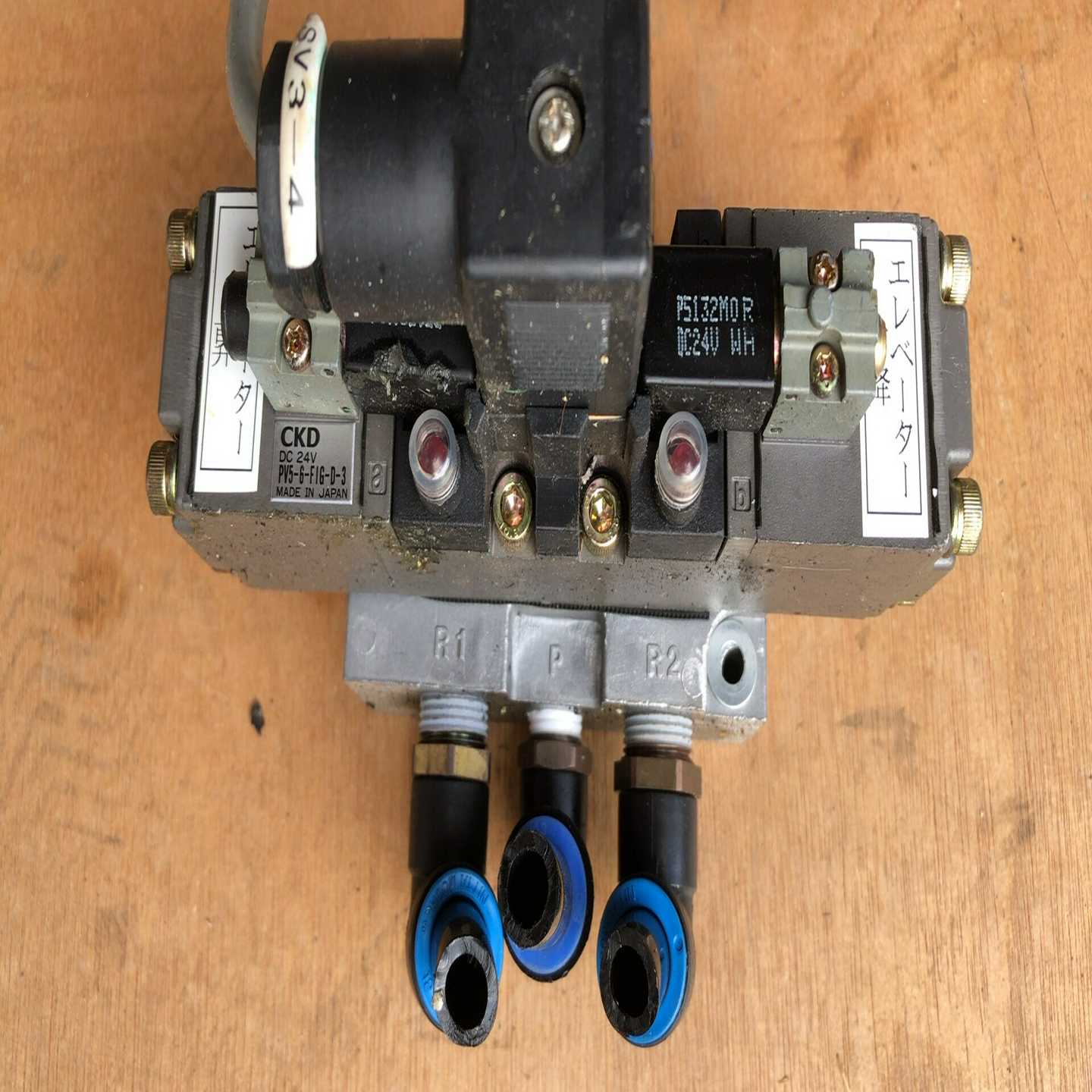 拆机日本CKDPV5-6-FIG-D-324V电磁阀-议价
