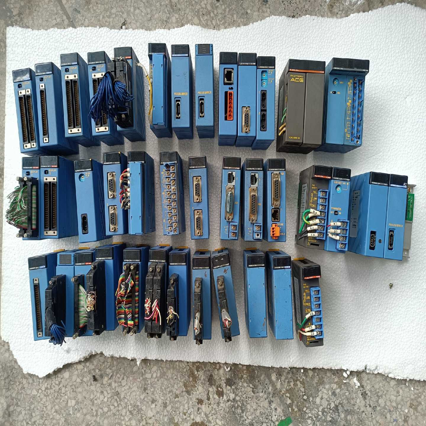 （请询价）F3RZ82-0F F3LR01-0N F3YD64-1F