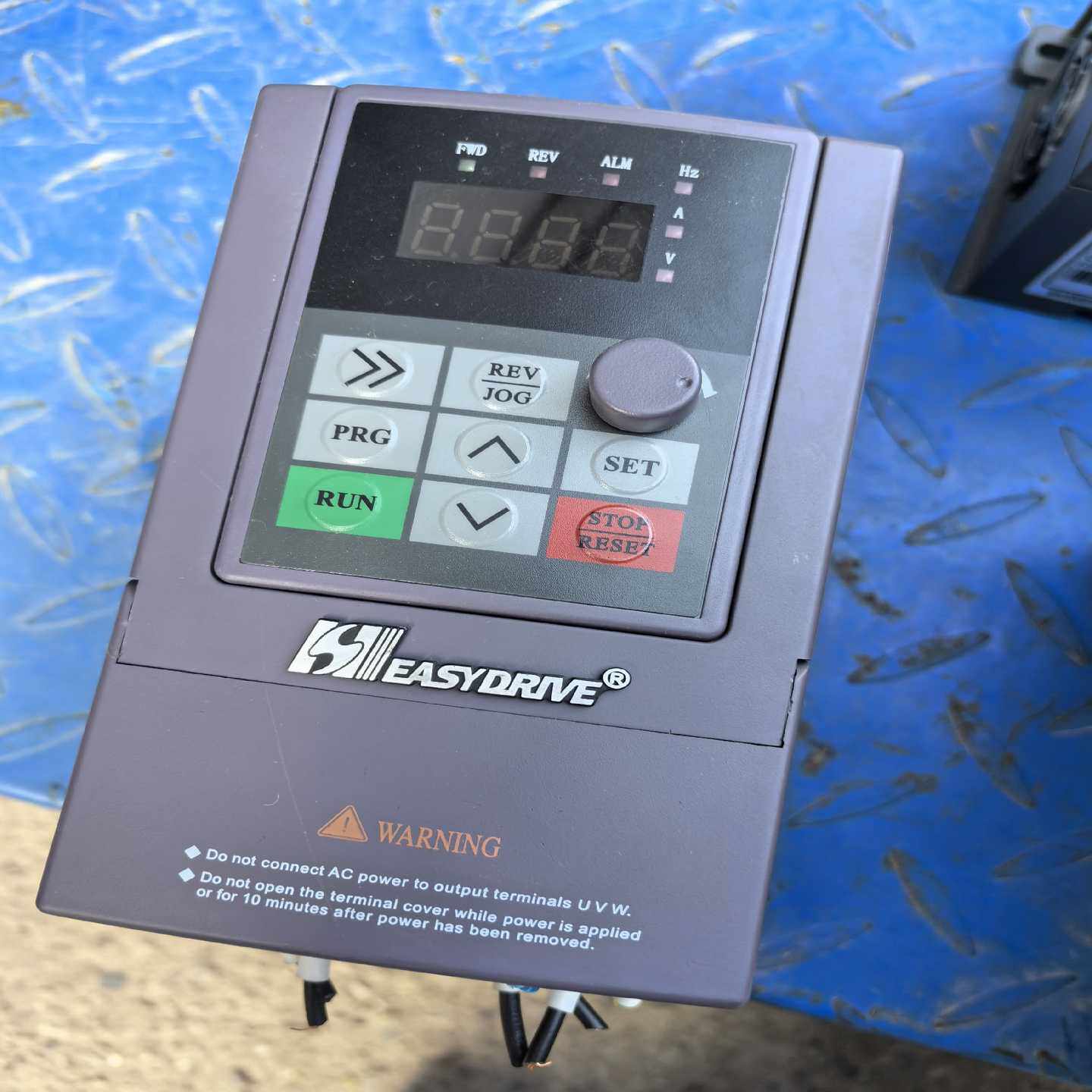 议价易驱变频器MII--20007M0015M1.适用