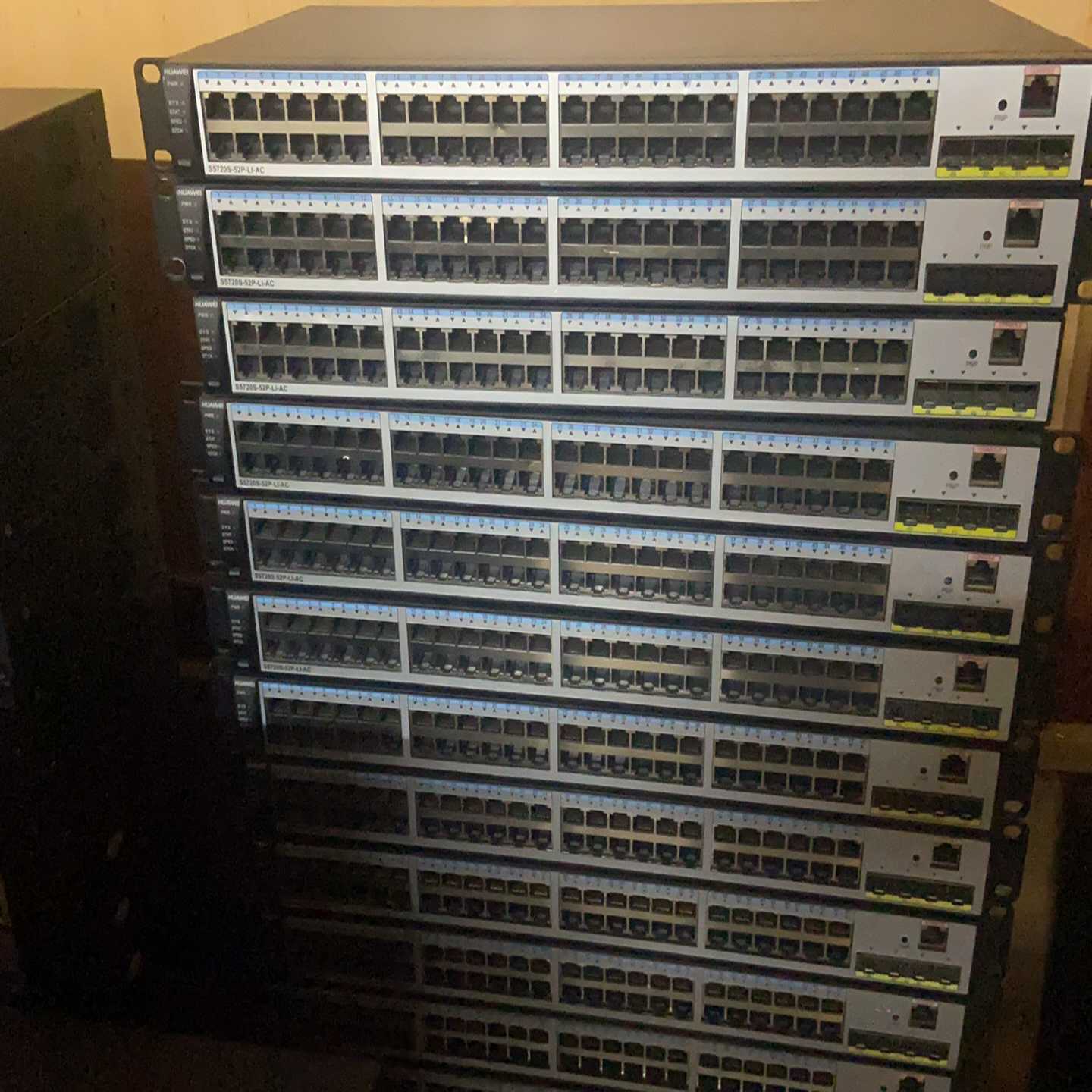 S5720S-52P-LI-AC,企业级千兆以太网交换机,货询价