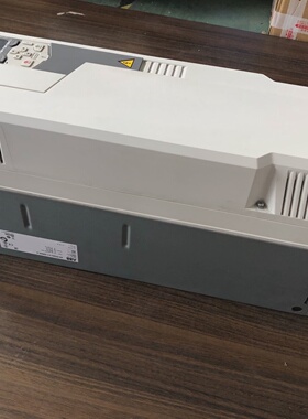 询价-变频器37KwACS58001072A4成色