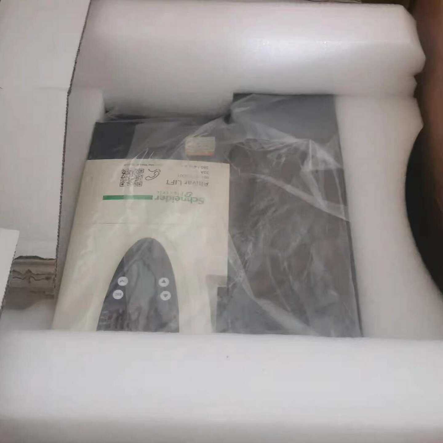 ATV71LD33N4Z15Kw全新原装全新施耐德电梯专用--议价商品