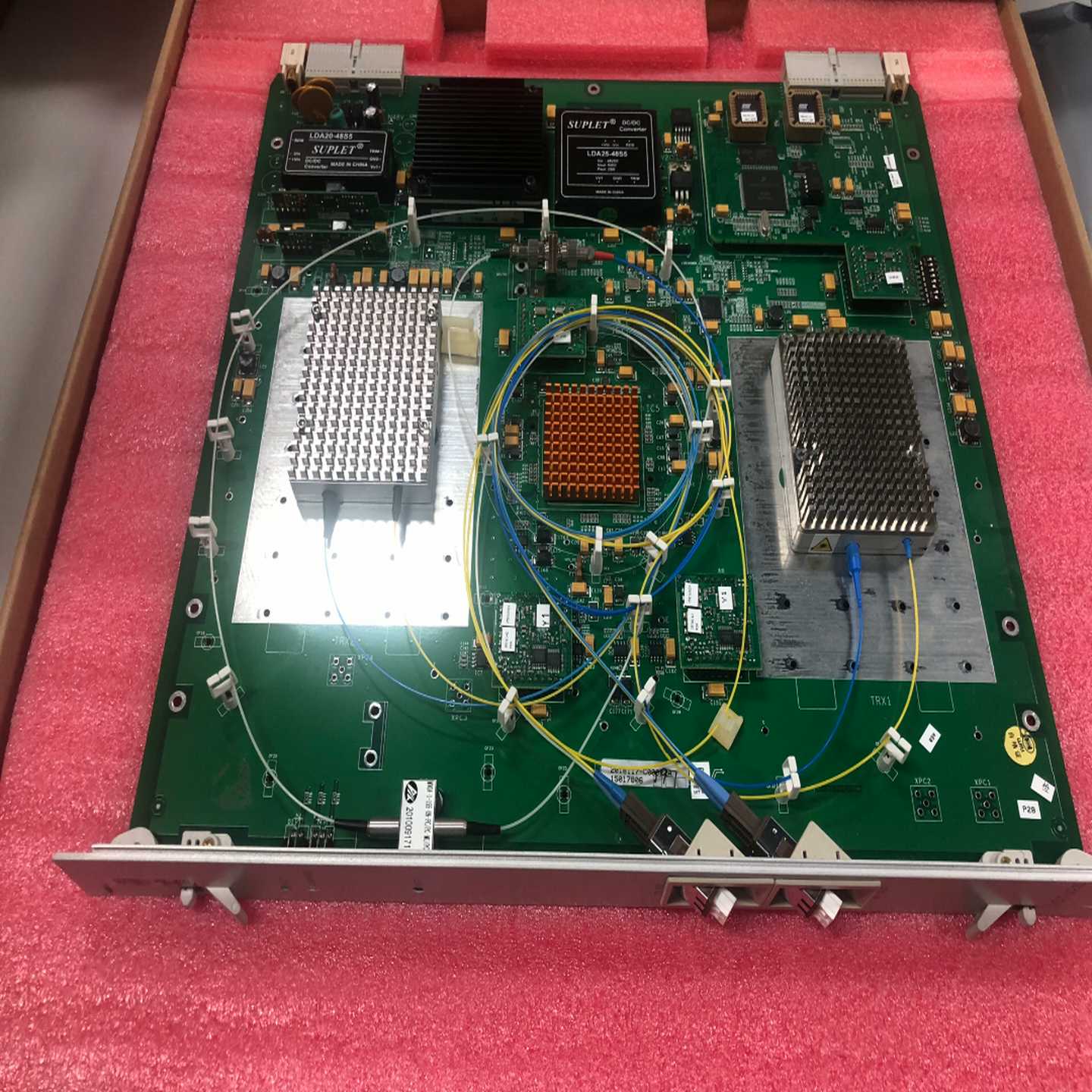 烽火W1600OTU2S10G双向超强FEC光转发盘--议价商品