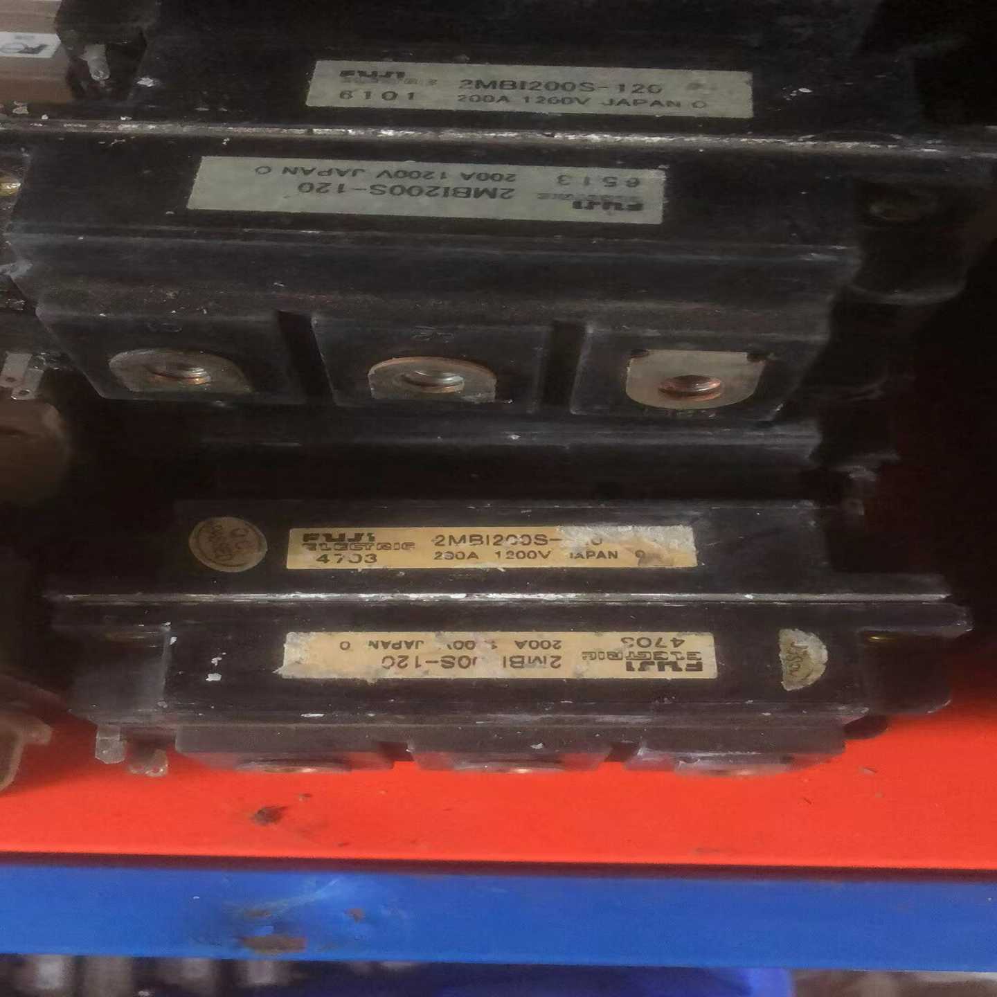 【议价】2MBI200S-120200A1200V，测量包