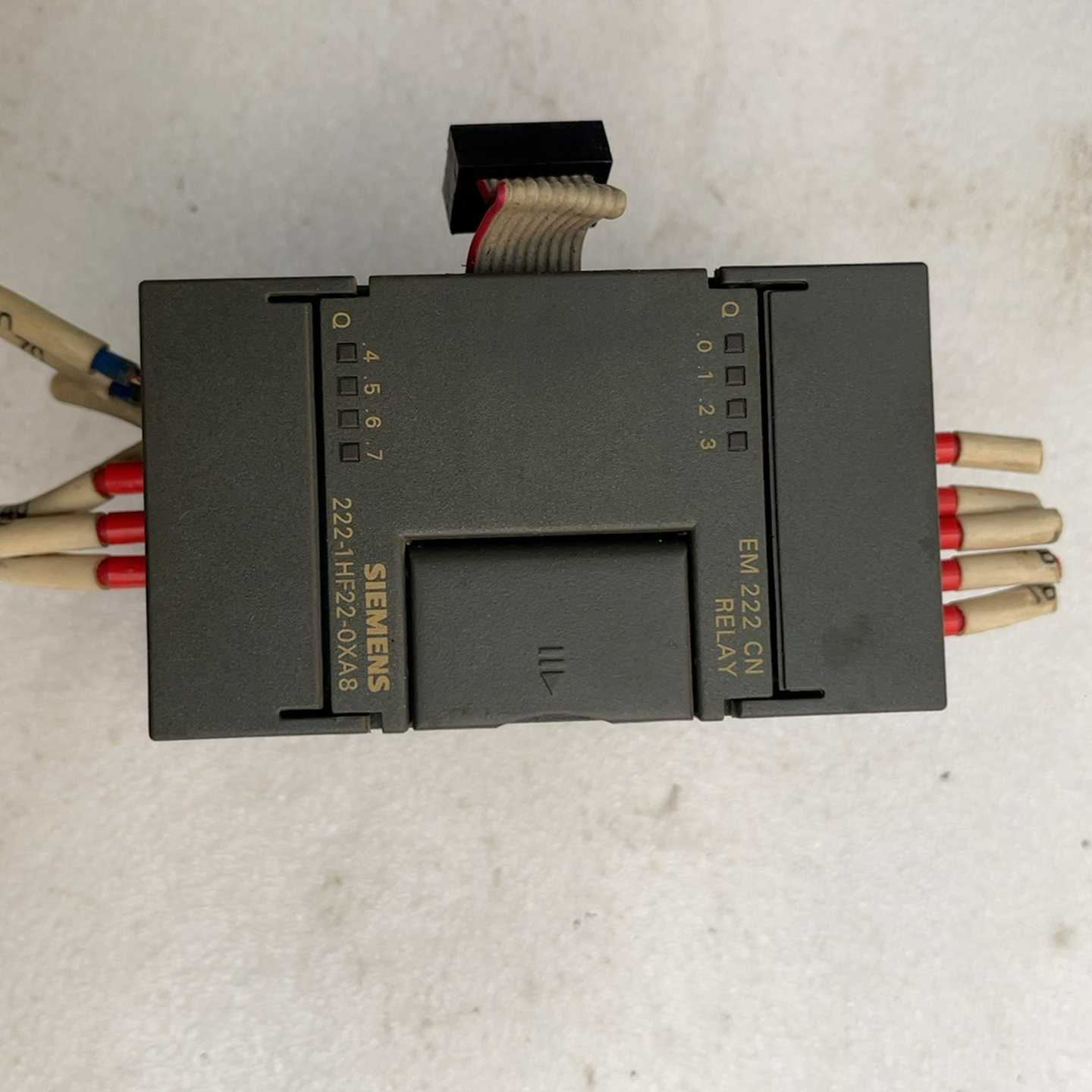 询价PLC扩展222-1HF22-0XA8一台