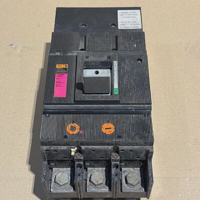 MERLIN GERIN C401NHL