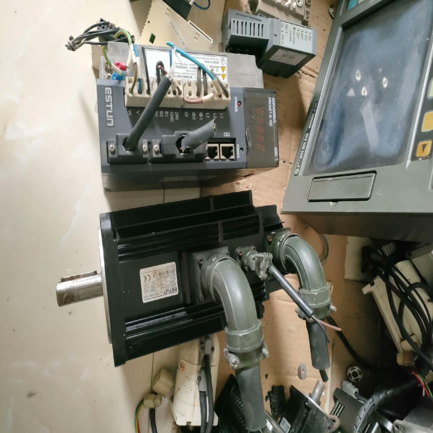 埃斯顿PRONET－E－15D驱动器电机EMG-15DPA2（佳毅工控）