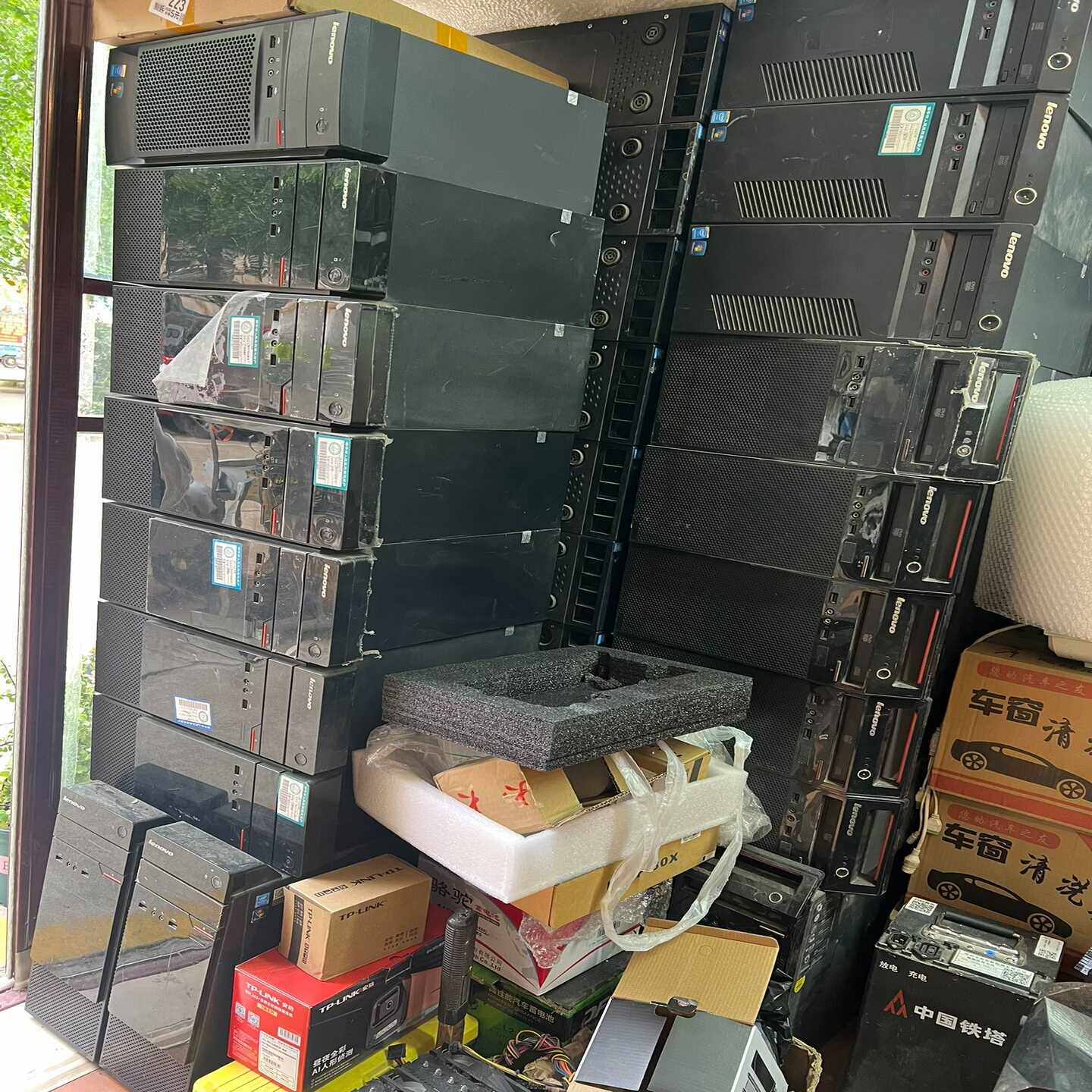 联想原装品牌电脑配置如下：--议价商品