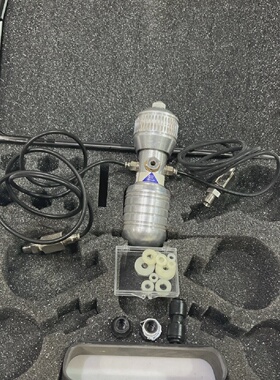 TRANSCAT  23620P  LOW PRESSURE HAND AND VACUUM TEST  PUMP  T