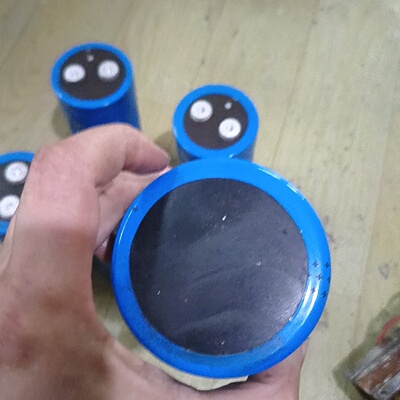 出美国进口BC电容400V4600uF1641708