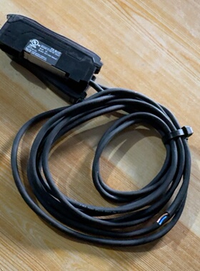 基恩士KEYENCE光纤放大器FSN11P实物拍摄型号