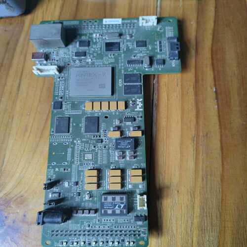 【星慕电子】钢面型号xc7k160T ，FFG676ABX1749芯片型