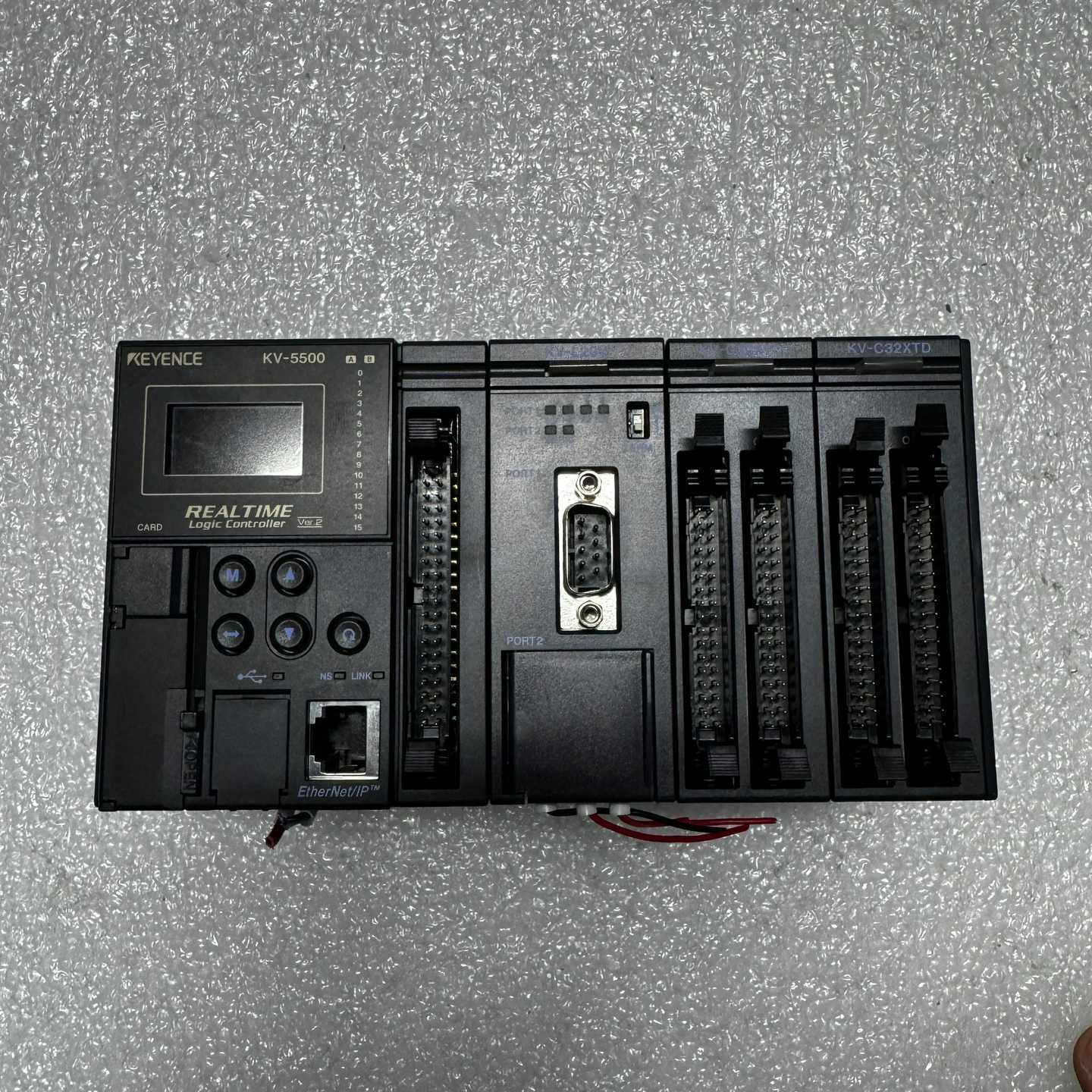 KEYENCEKV-5500实时逻辑控制器，带KV-L20--议价商品