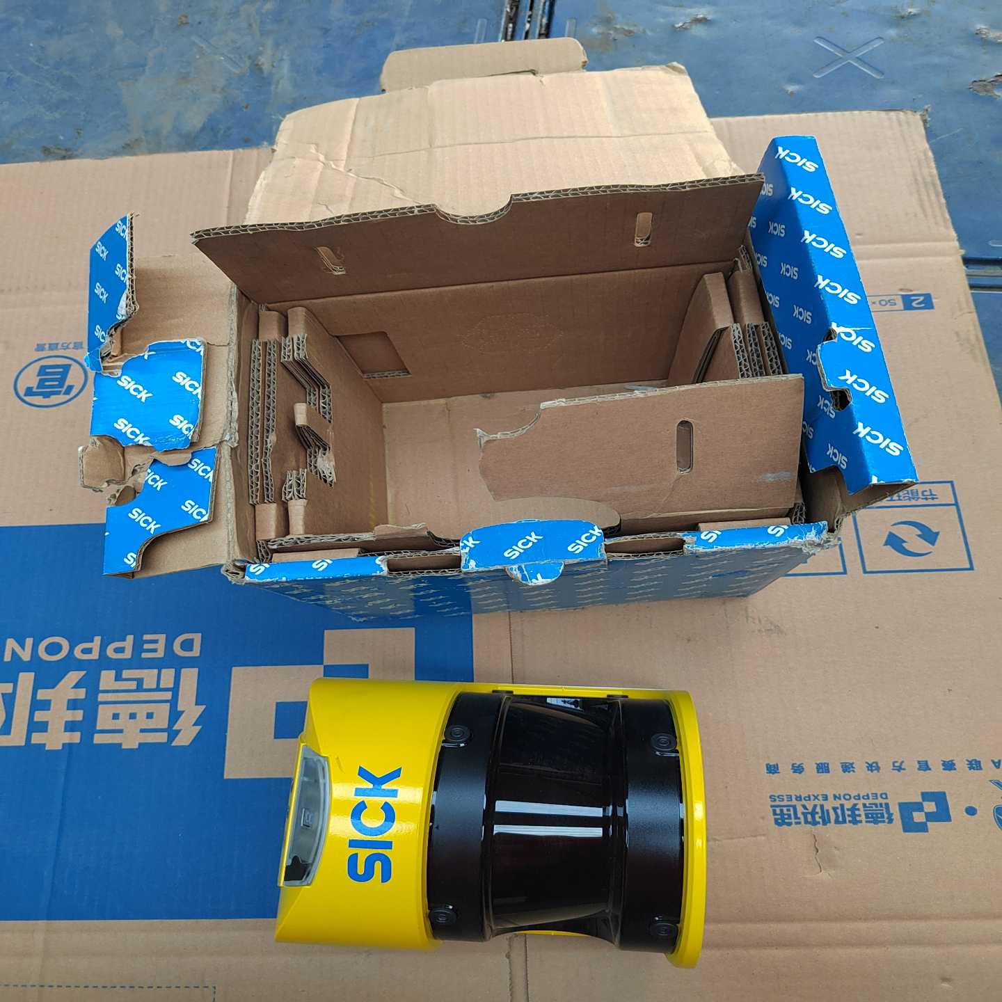 SICKS30A-4111CL全新实物照片，没有说明-询价客服