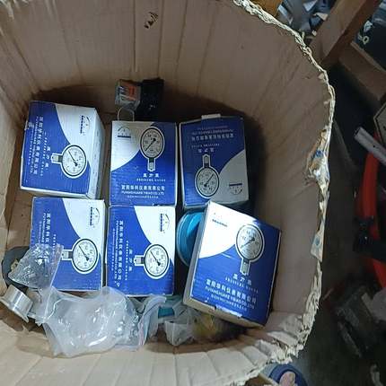 咨询-富阳Y100Z耐震压力表液压表油压表公制英制抗震型压力表