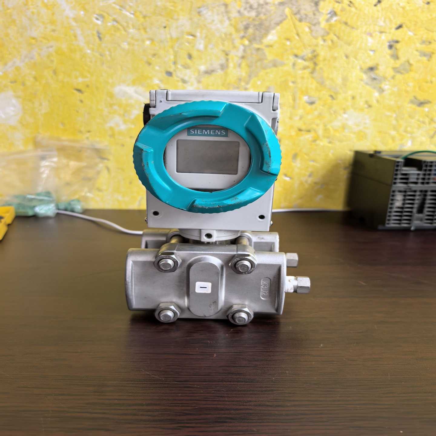 西门子变送器7MF4433-1FA02-2AB6-Z，橙色如--议价商品