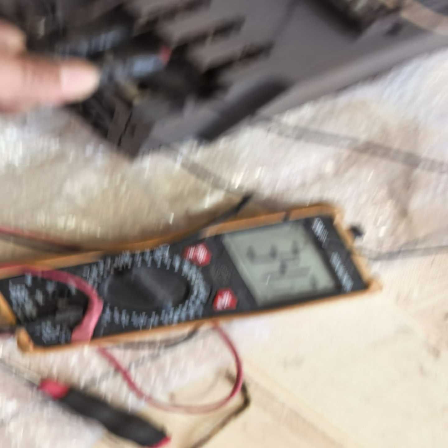 咨询-变频器一台