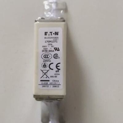 5PC LOTEaton BUSSMANN 170M1371 HIGH SPEED FUSES SQUARE BODY