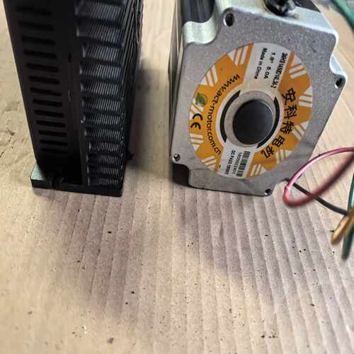 咨询-雷赛科技步进驱动器一套DMA860H，电机34HS1450D