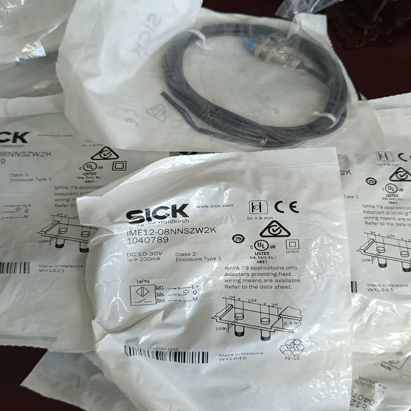 IME12-08NNSZW2K1040789光电开关S--议价商品