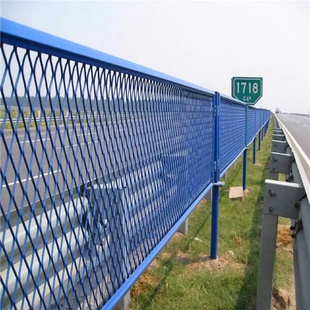 高速公路防眩网高速中间隔离网菱形钢板网防眩目护栏网高架防坠网