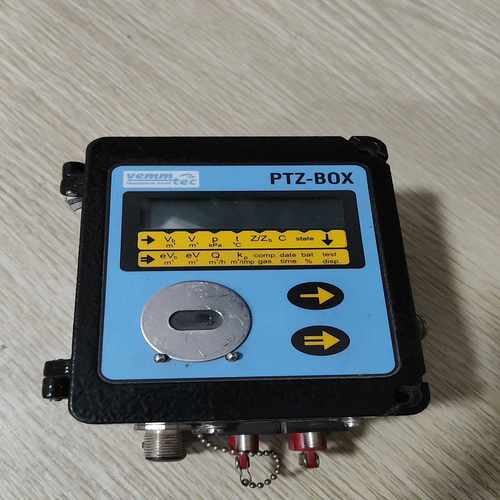 进口德闻PTZ-BOX V2 气体电子体积修正仪，成色如图所（电子设