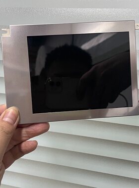 5.7寸彩色液晶屏LE3202405WEEBC-议价