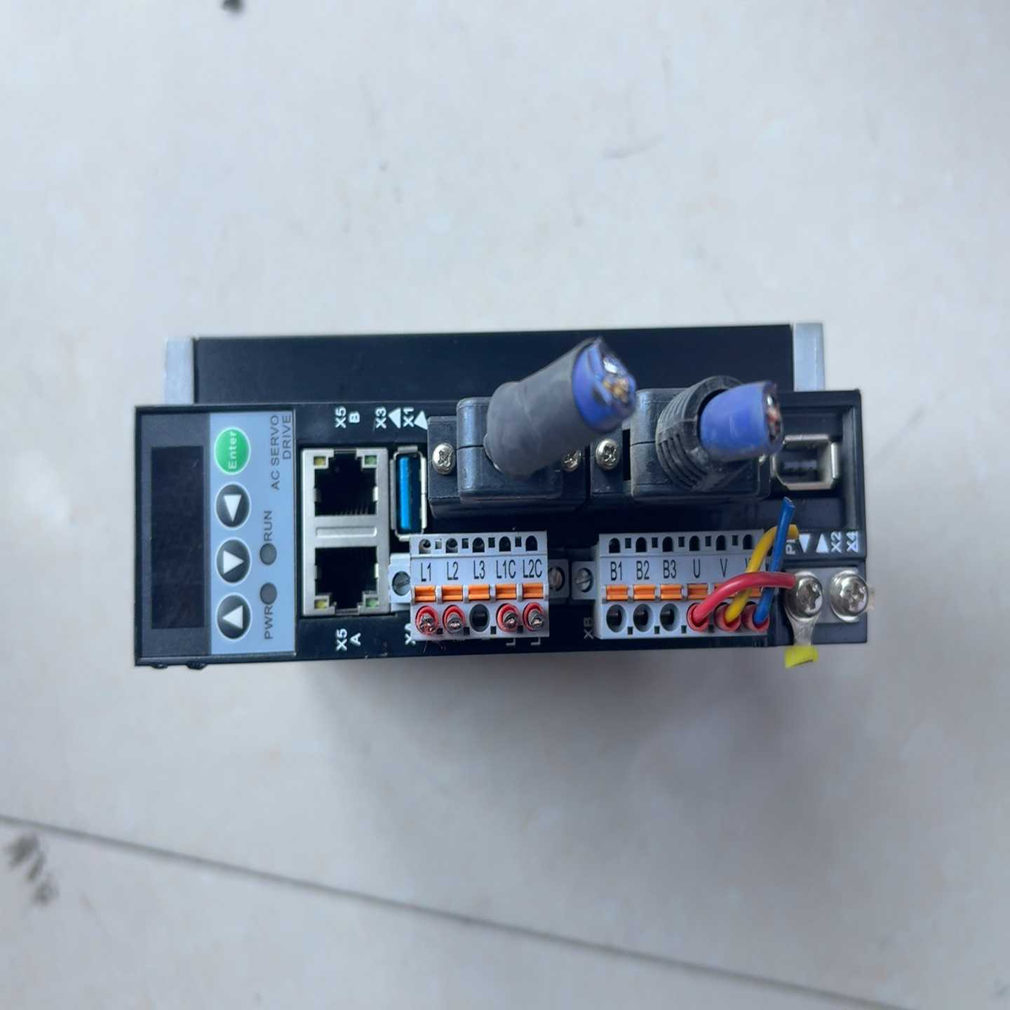 TSVB伺服驱动器TSVB-EA015L-E02询价