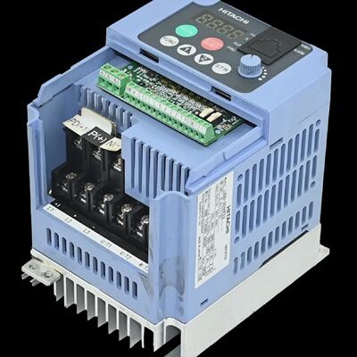 议价Hitachi L200004Hfe2 98B T18380 Ar029 Inverter 0.4Kw适用