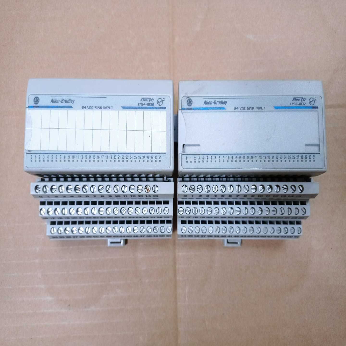 询价拍~AB模块1794-IB32功能，实物图[]