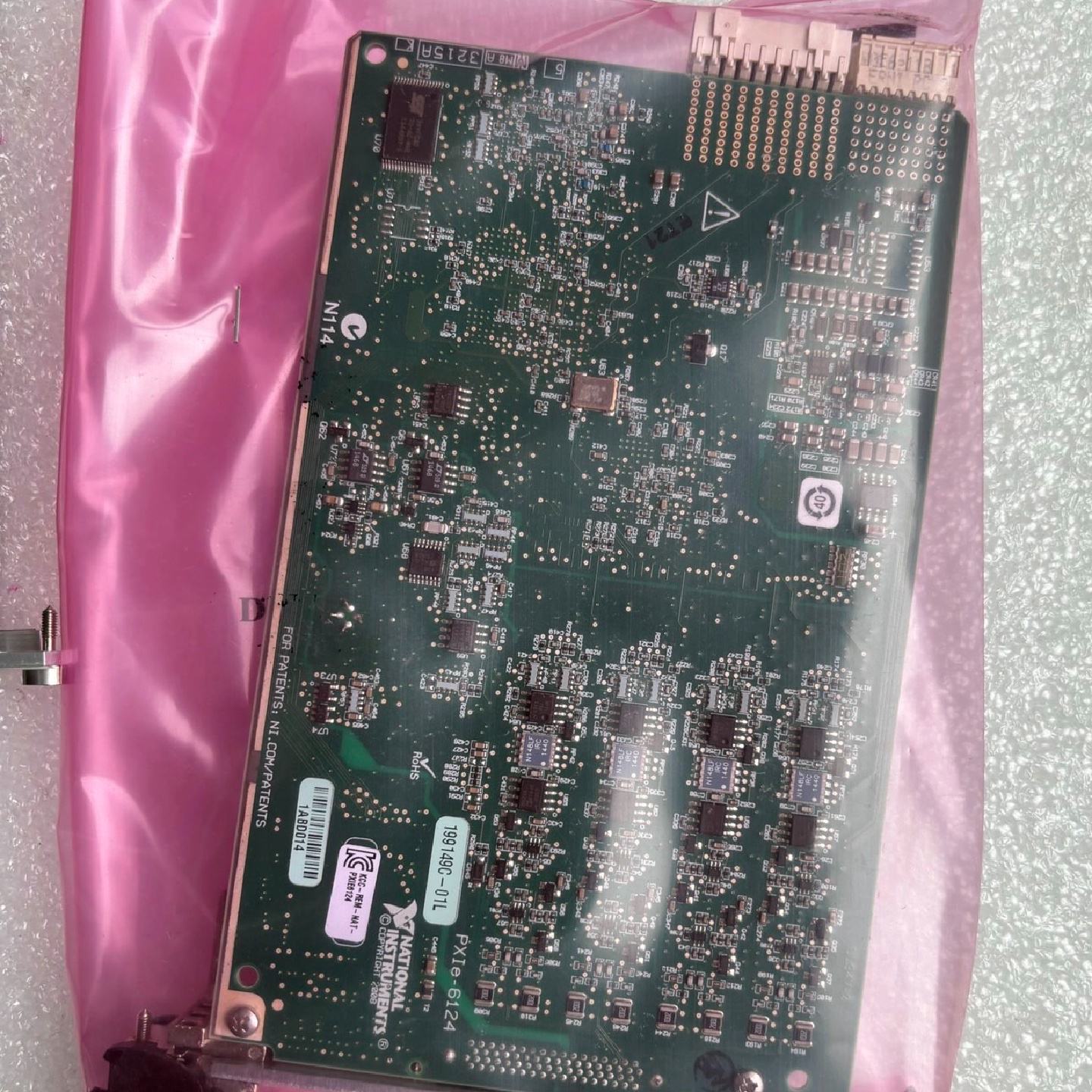议价--美国原装正品,NI PXIE-6124现货出售,功能包好,有
