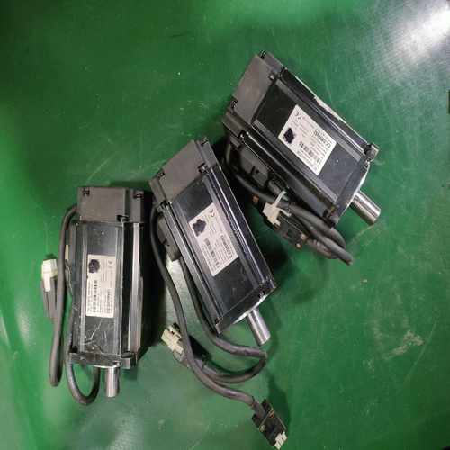 议价超川电机CC-M3H040-NN04二手拆机3台，成色不错现货/G维修
