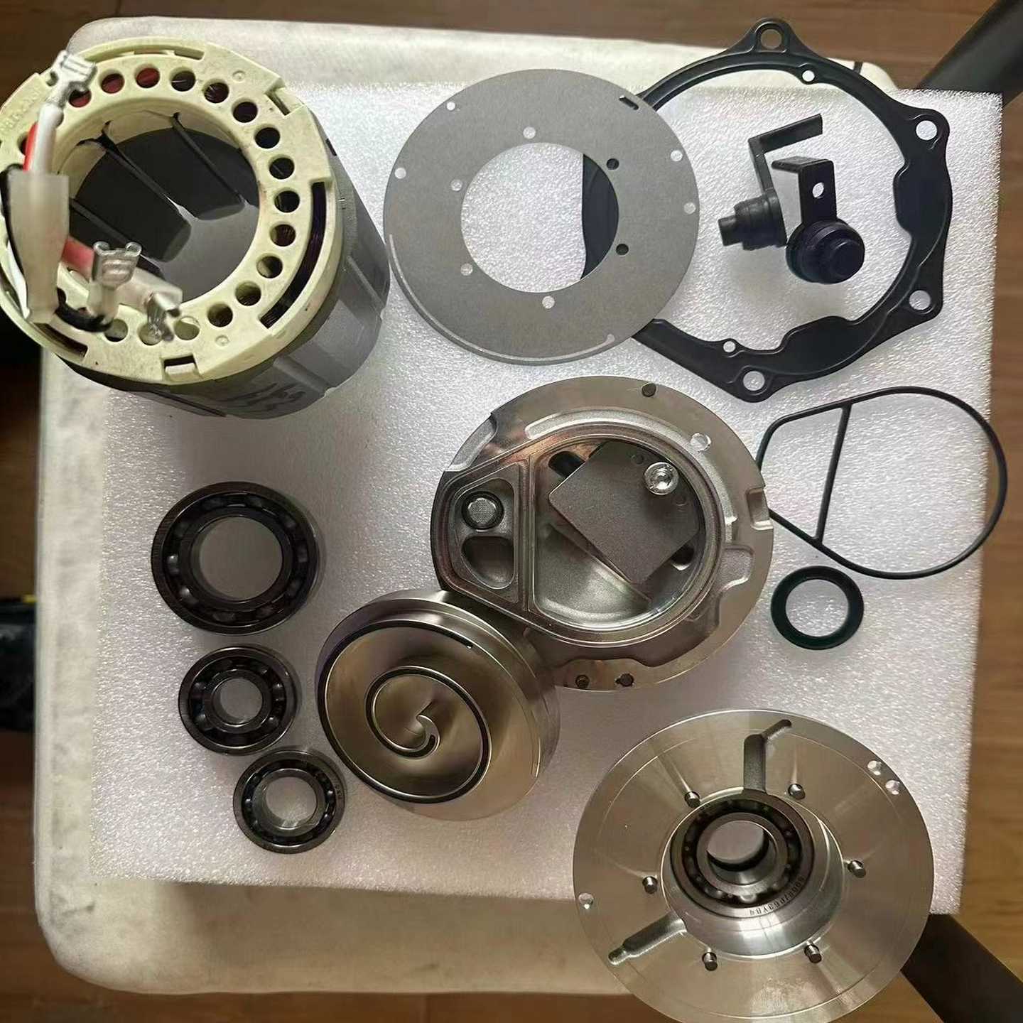 新能源车电动压缩机配件拆车件,电装涡旋,电装支撑盘,密--议价