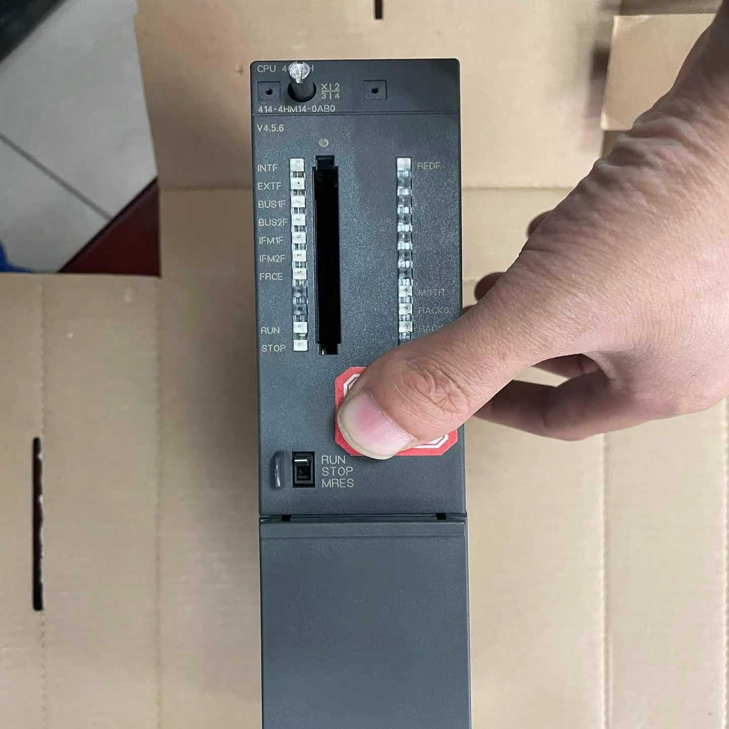 6ES7414-4HM14-0AB0西门子裸机99新,功--议价商品