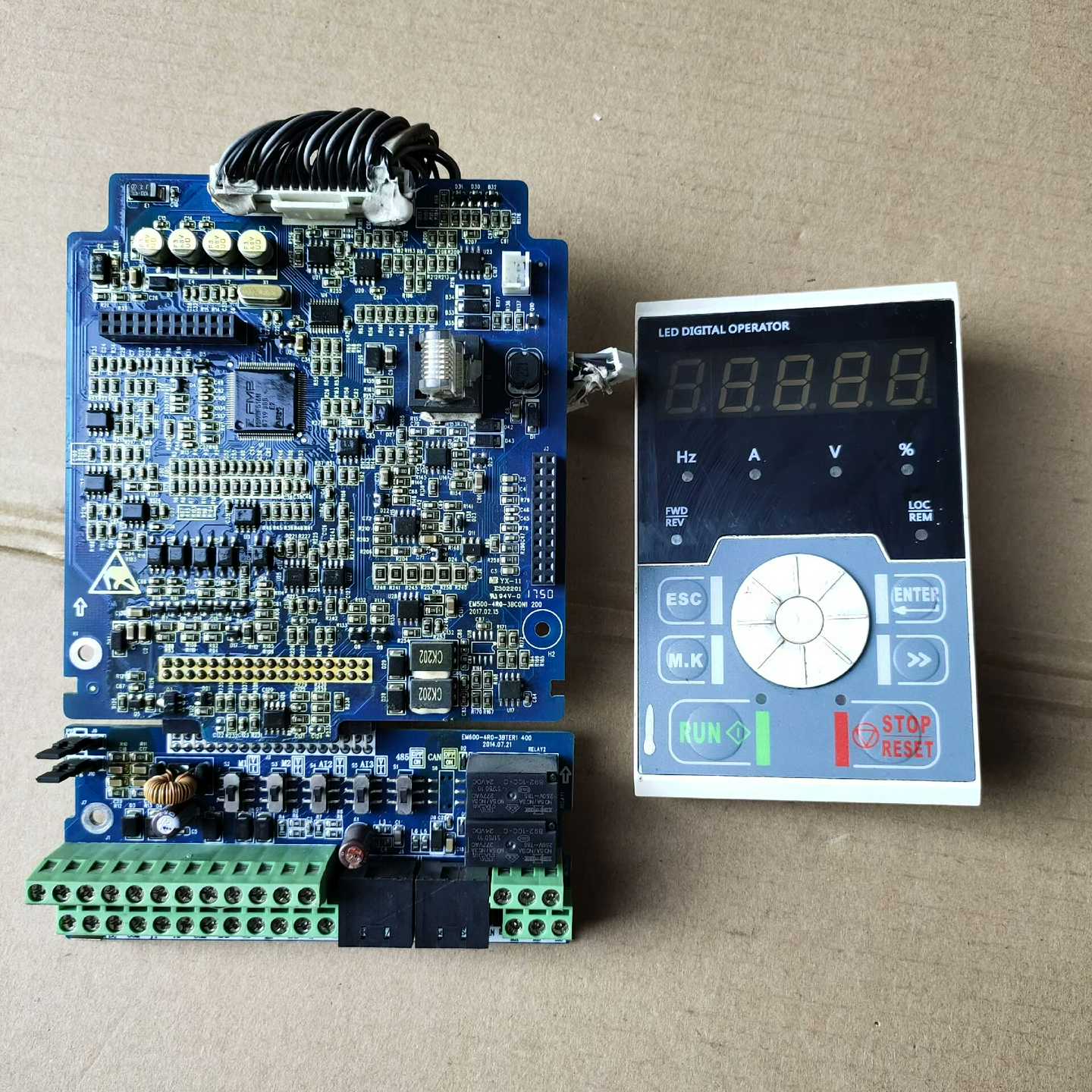 询价正弦EM500-5R5G/7R5P-3B-CM主板5.5